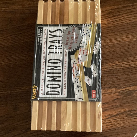 Fundex Other - Fundex Domino Trays 4 wooden trays new in sealed package 2004